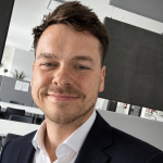 Certifikováno Vectorem: Dominik Lichner
